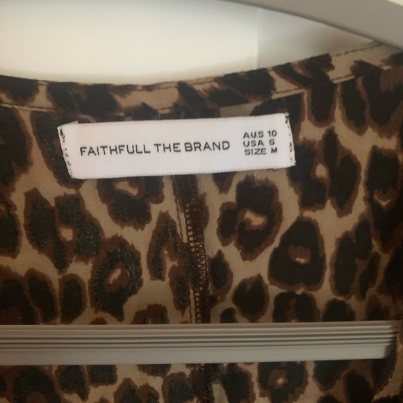 Cheetah rap/button up dress - Picture 4 of 5